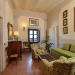 Castello Costaguti Hotel 3*