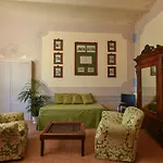 Castello Costaguti Hotel Roccalvecce