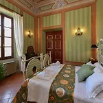 Castello Costaguti Hotel