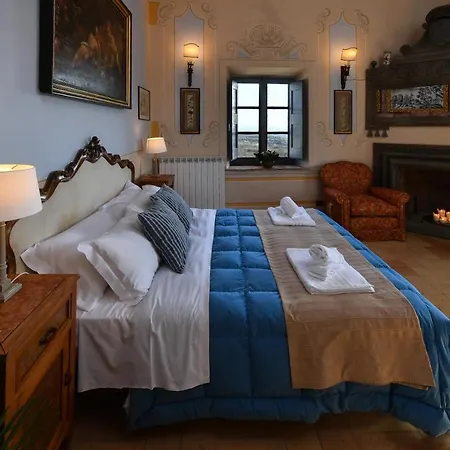 Castello Costaguti فندق 3*