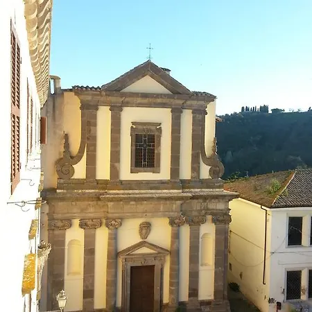 Castello Costaguti Hotell 3*