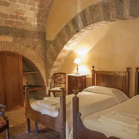 Castello Costaguti 3*