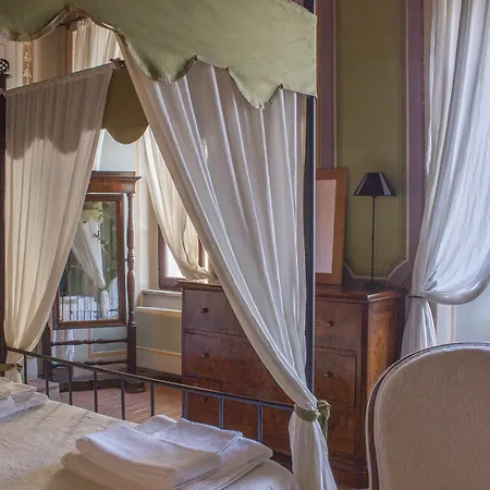 Hotell Castello Costaguti