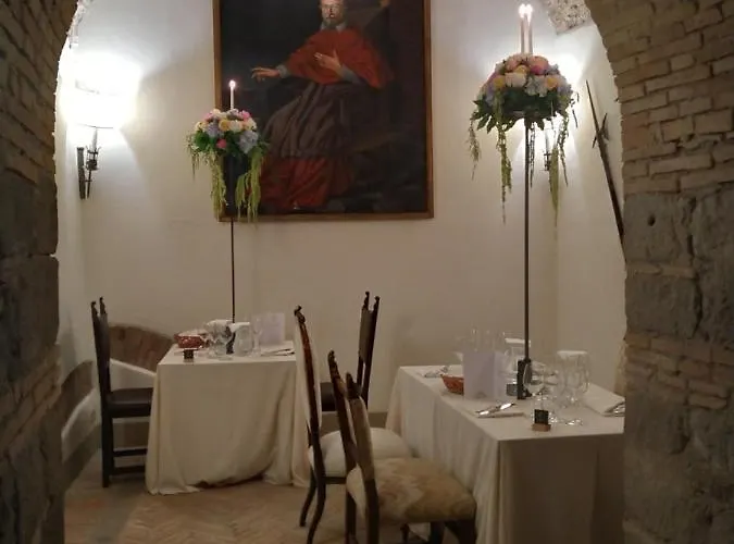 Castello Costaguti Roccalvecce